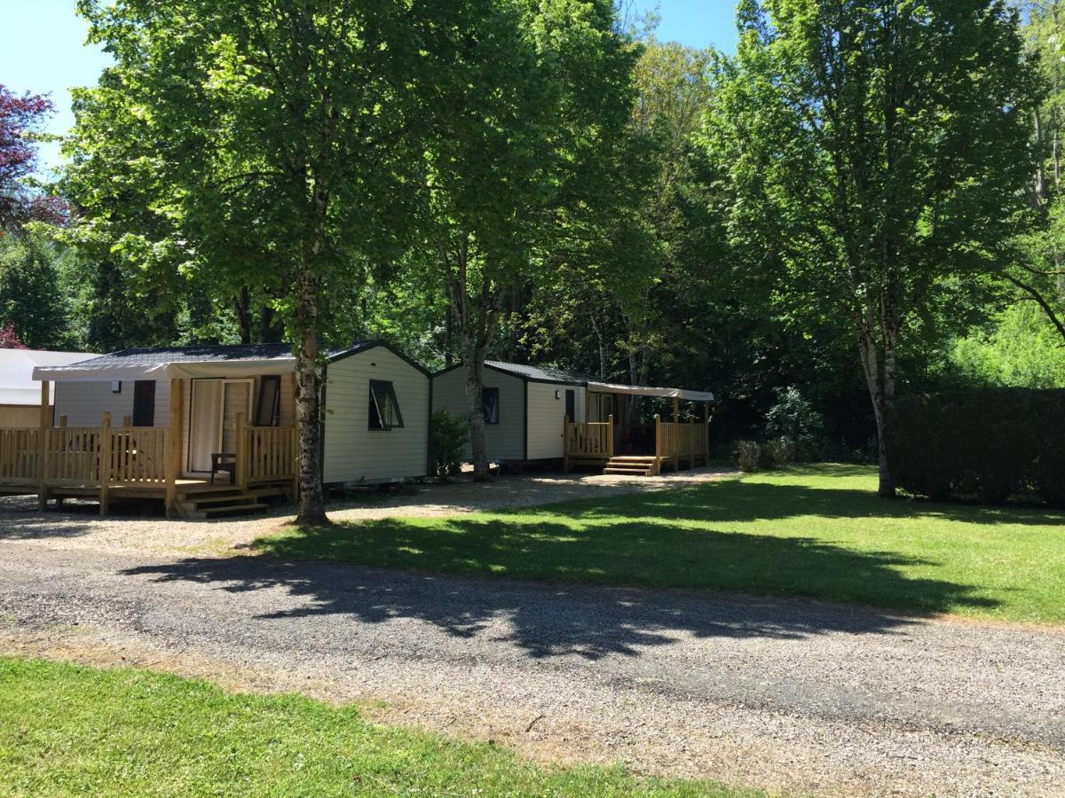 Camping De La Bonnette Caylus Exteriér fotografie